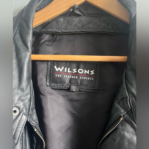 Vintage Wilson's Black Leather Jacket - Picture 4 of 5